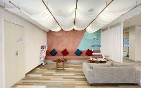 ゲスト ハウス ラウレア 天王寺